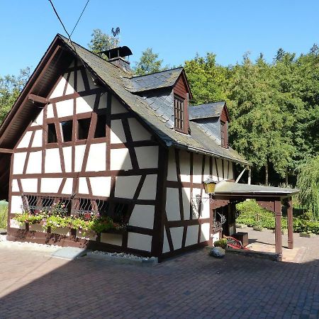 Gaestehaus Eponada Weisel Exterior foto